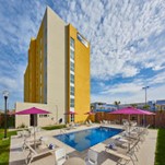 Fachada_del_hotel_City_Express_by_Marriott_Rosarito